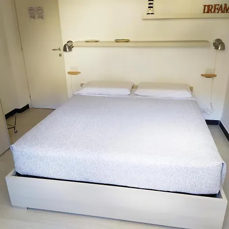 La Mansarda Sul Porto Pensionat 4*