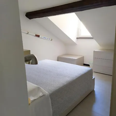 La Mansarda Sul Porto Pensionat *